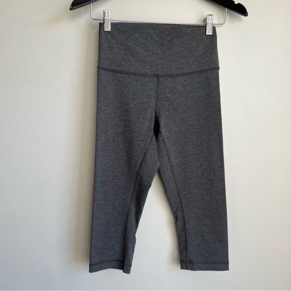 Lululemon Wunder Under High-Rise 1/2 Tight - 6 - Picture 2 of 6